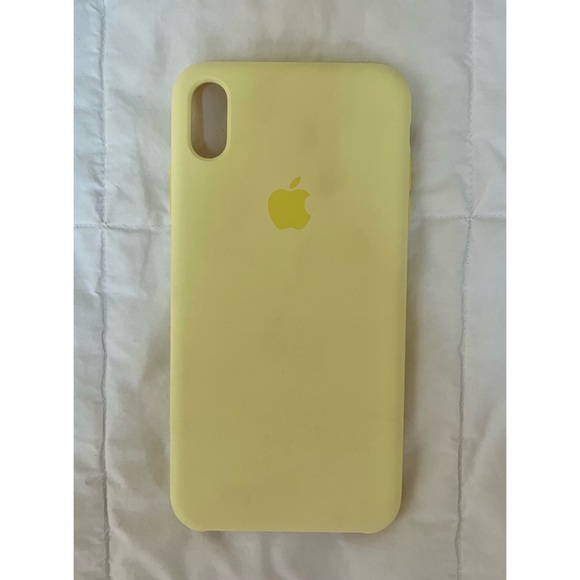 [Apple] iPhone XS Max Silicone Case in Mellow Yellow - Picture 1 of 3